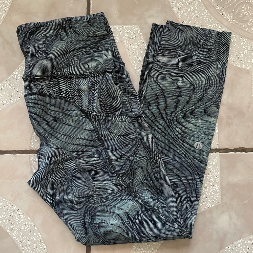 Lululemon capri Leggings